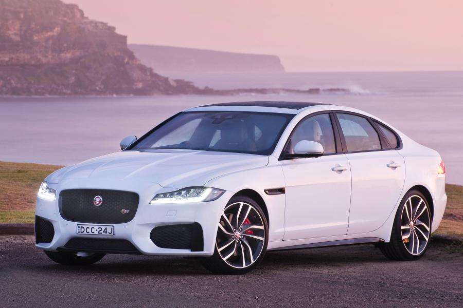  Jaguar XF S 2016 года  (AU) (фото 15 из 31)